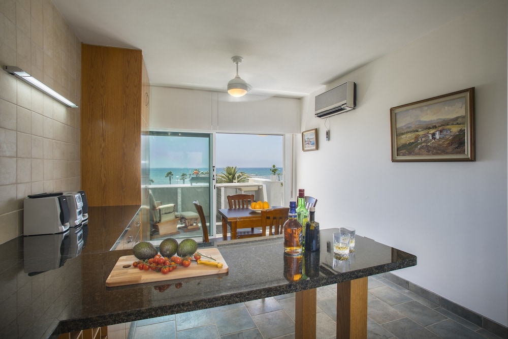 Larnaca Sunshore Beachfront Suite