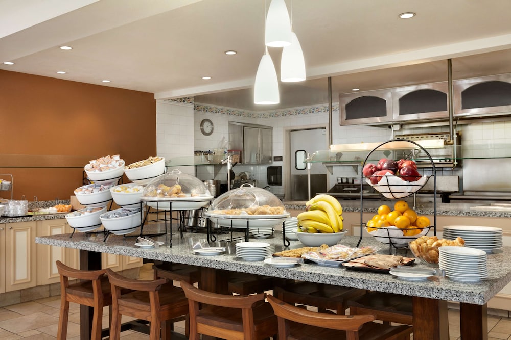 Hilton Garden Inn San Jose Milpitas - photo 20