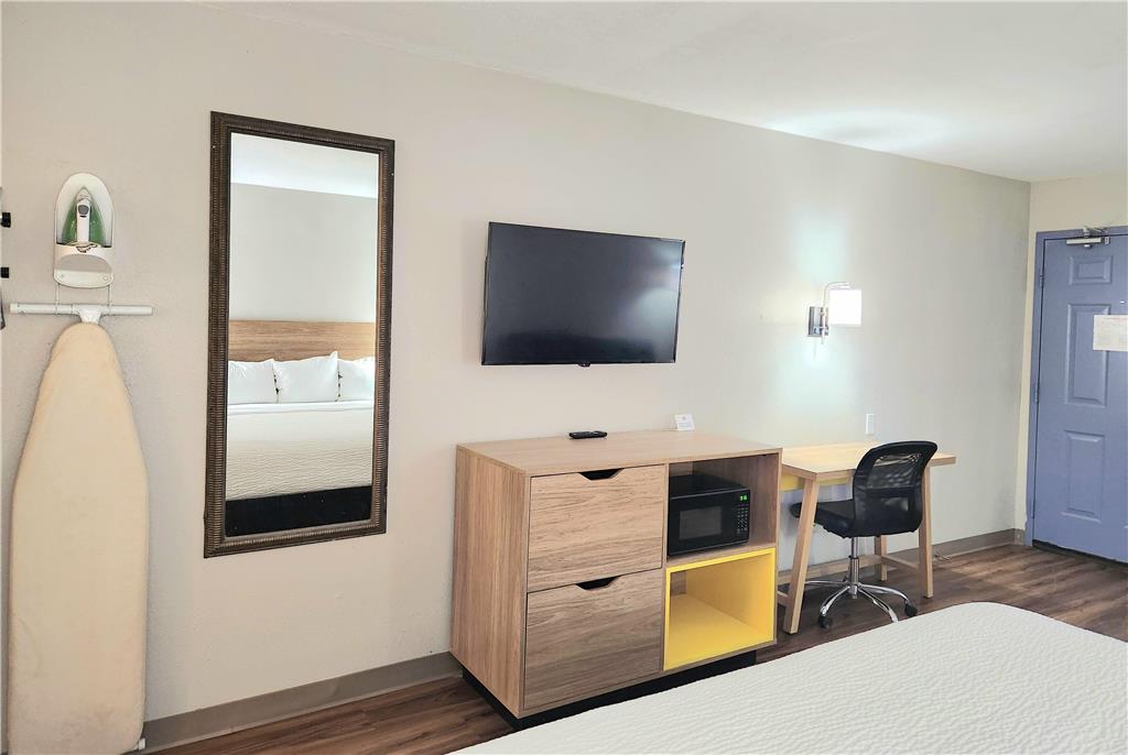 Days Inn by Wyndham Portland Corpus Christi - photo 13