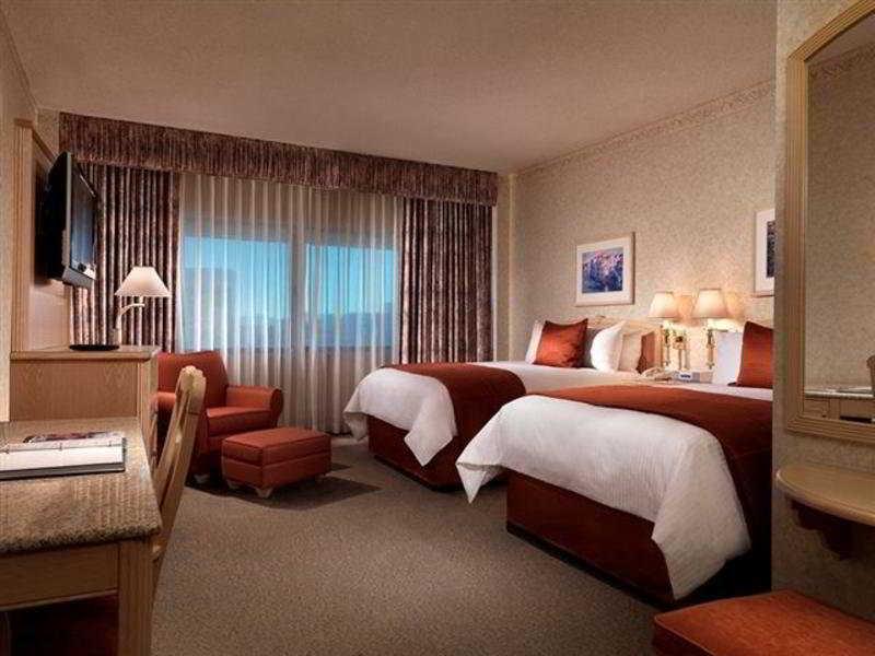 Riviera Hotel & Casino - photo 5