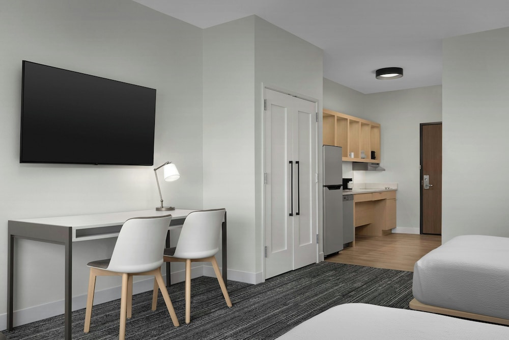 TownePlace Suites by Marriott Sikeston - photo 25