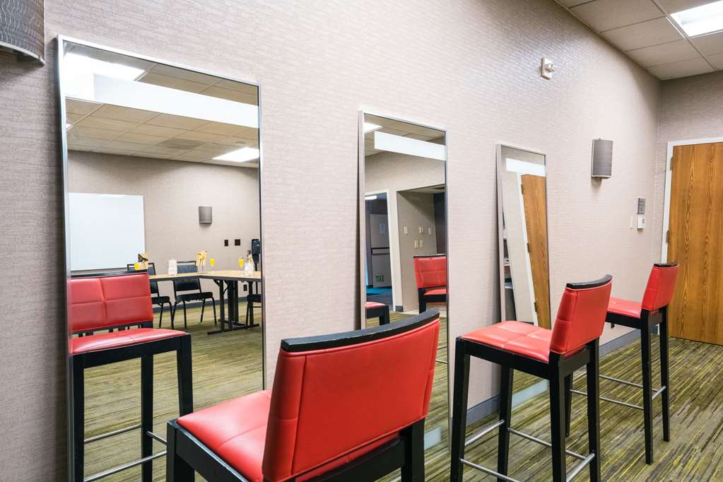 Sonesta Select Camarillo - photo 43