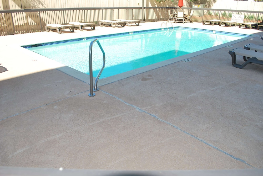Hampton Inn Shreveport Airport - photo 71