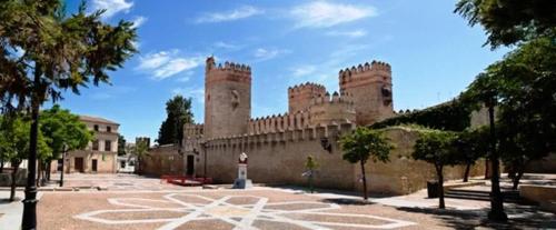 Charming apartment in El Puerto de Santa María with terrace — 4-Star Luxury Hotel in El Puerto De Santa Maria, Spain