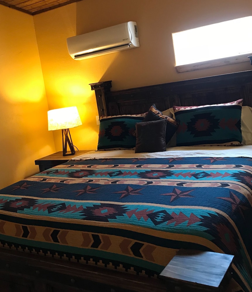 Paisano Village RV Park & Inn - photo 6
