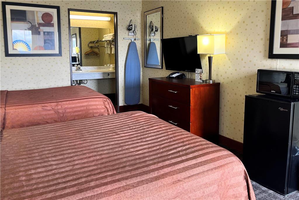 Travelodge by Wyndham Seymour - photo 9