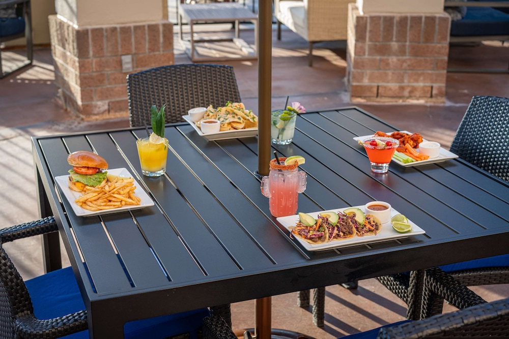 Hilton Garden Inn Scottsdale Old Town - photo 47