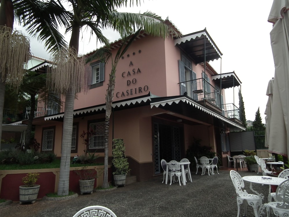 A Casa Do Caseiro — 4-Star Luxury Hotel in Funchal, Portugal