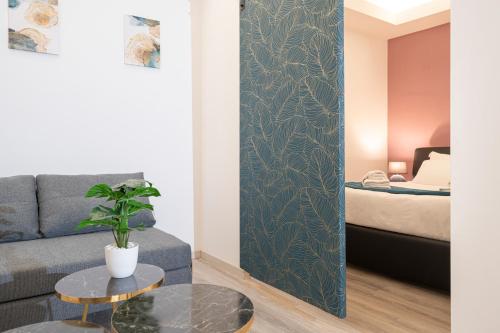 Piazza Cavour Apartment 90 — 4-Star Luxury Hotel in Rome, Italy