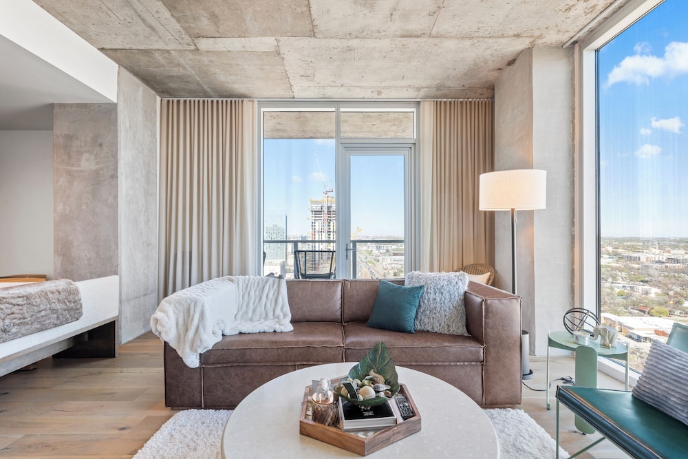 Austin Condo Hotel - photo 472