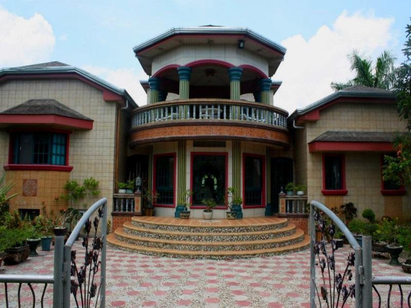 Neptune Pittman’s Garden Resort in Iloilo, Philippines