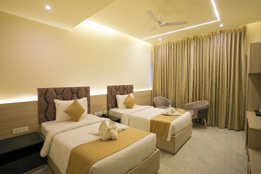 Town Square Suites — Hyderabad — photo 3