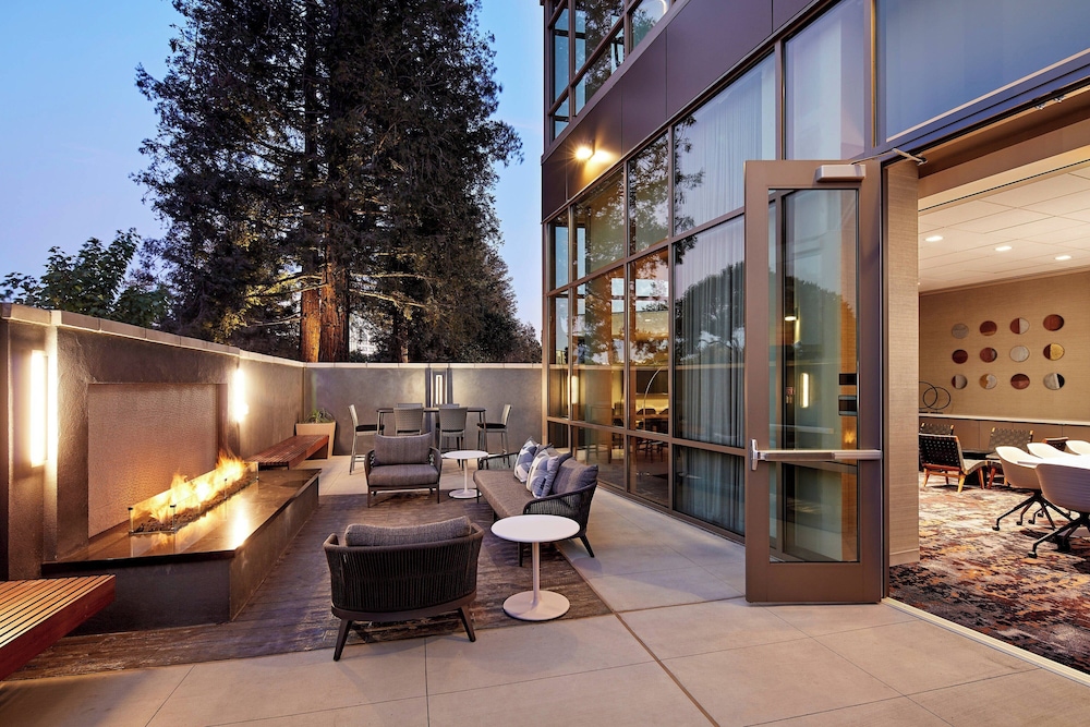 AC Hotel by Marriott San Jose Santa Clara - photo 45