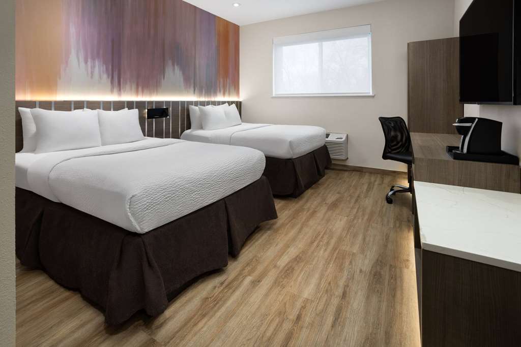 Ramada by Wyndham Bronx - photo 17