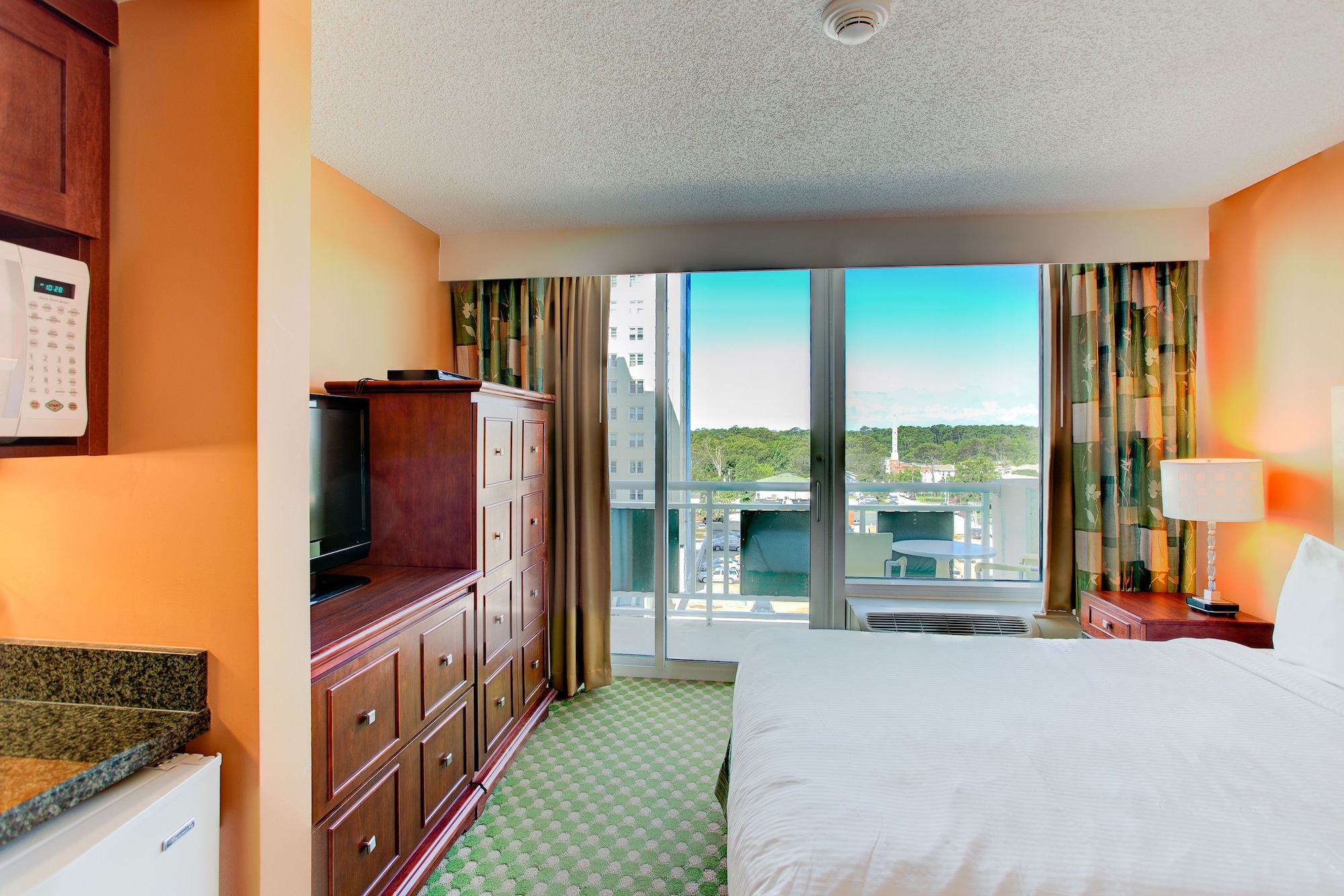 Hilton Vacation Club Ocean Beach Club Virginia Beach - photo 13