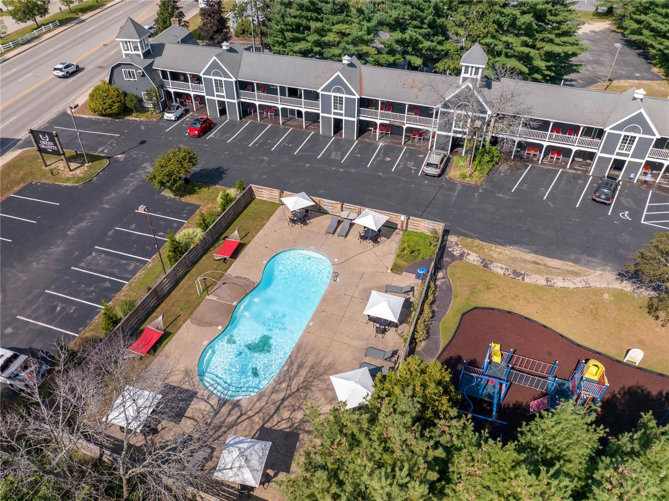 Green Granite Inn an Ascend Collection Hotel - photo 6
