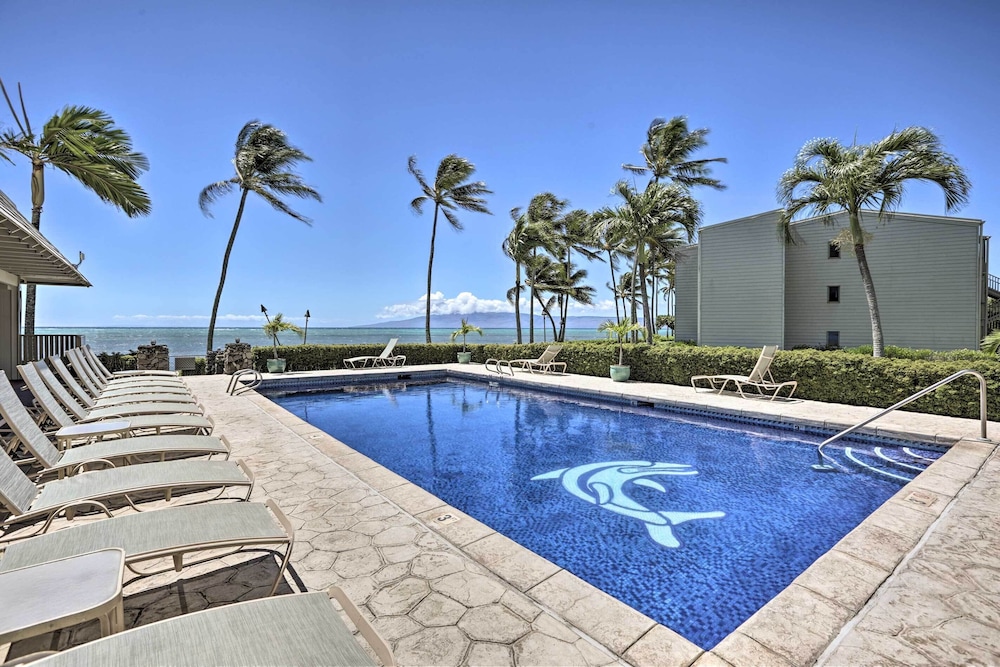Hawaii Haven Condo W Community Pool Ocean Views 19521476 — Kaunakakai