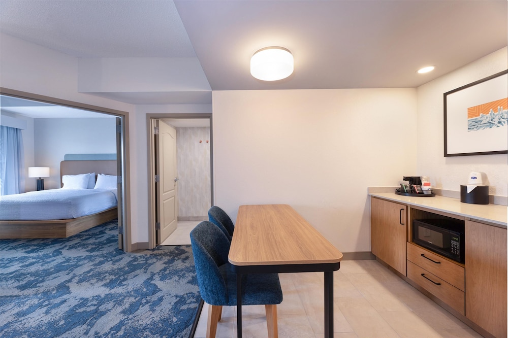 Hampton Inn Lawrenceville Duluth - photo 39