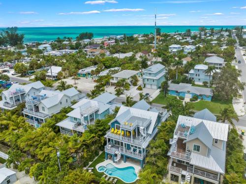 Tahiti Bay in Anna Maria, United States