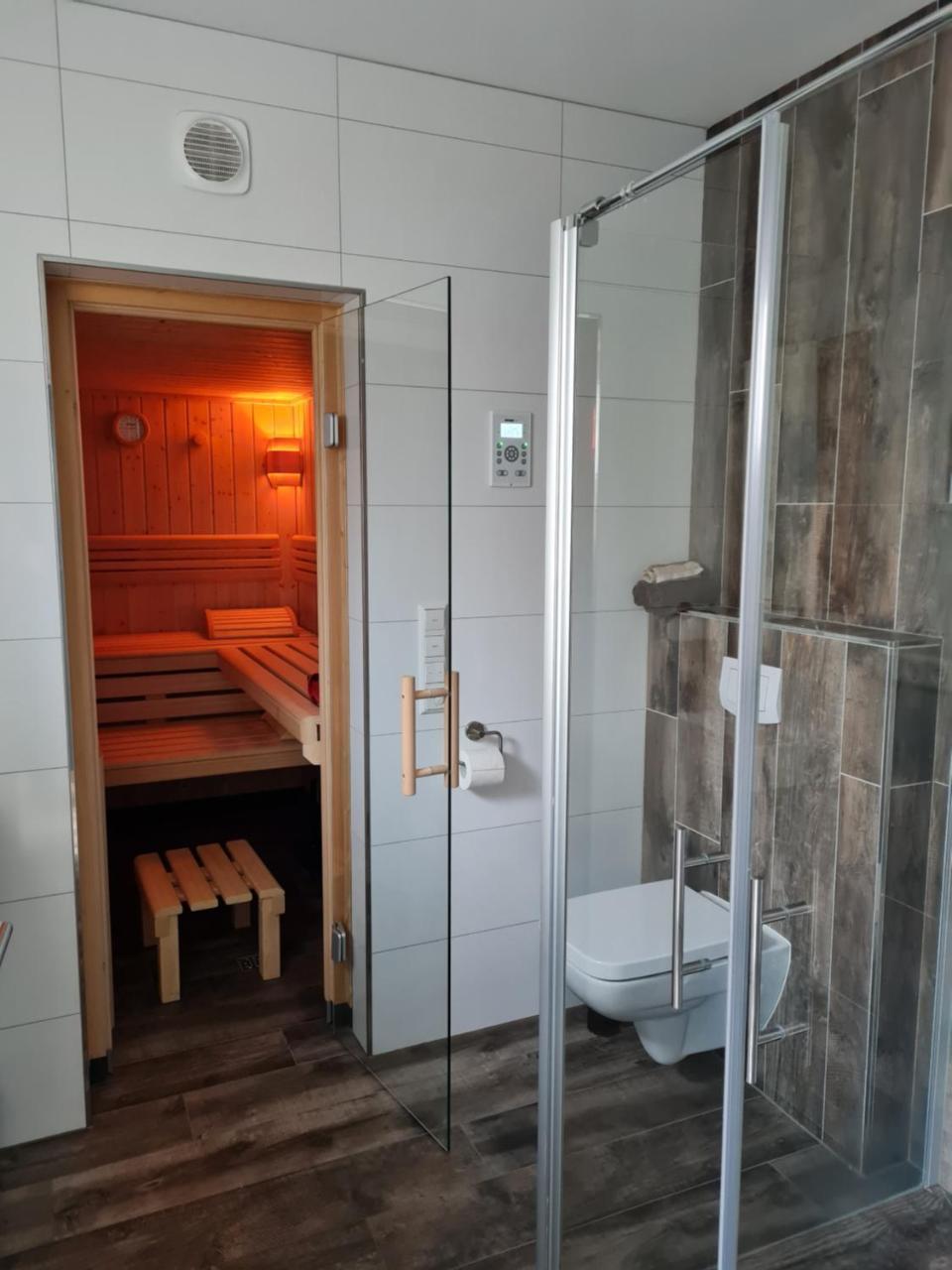 Wohnen2a — 4-Star Luxury Hotel in Harsewinkel, Germany