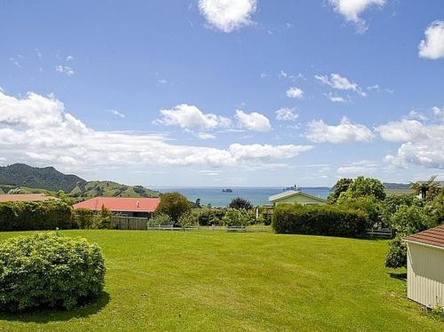 Views on Rimu Whitianga Holiday Home — 4-Star Luxury Hotel in Whitianga, New Zealand