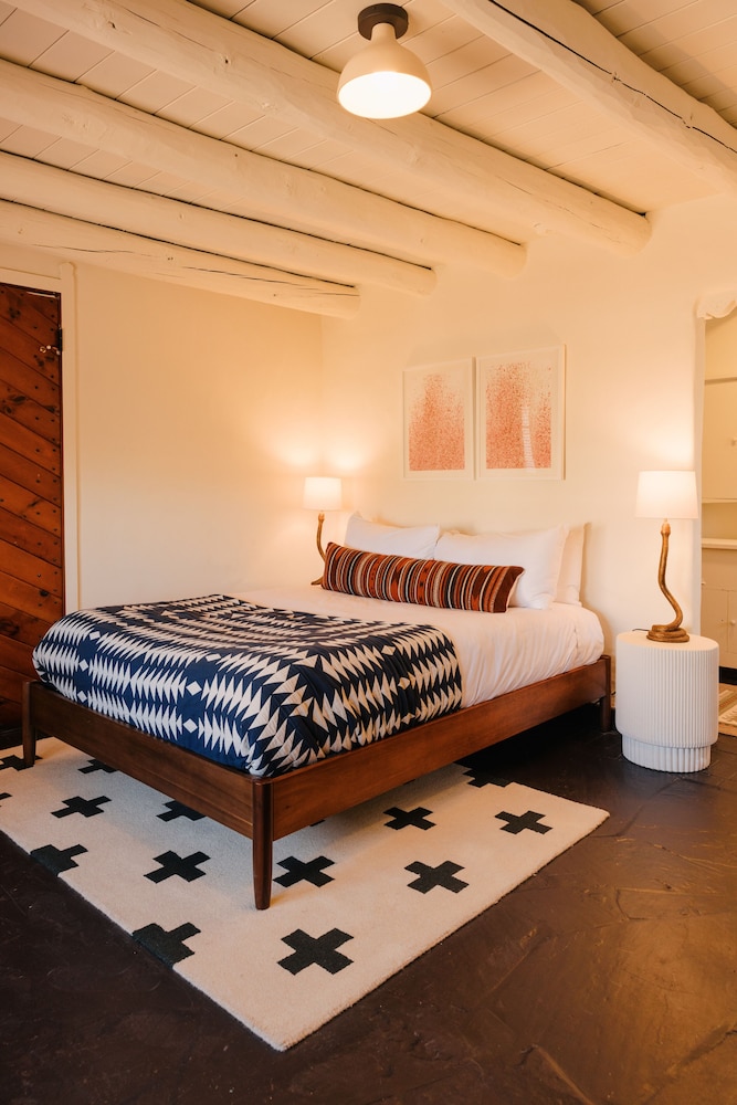 Pueblo Bonito Inn - photo 15