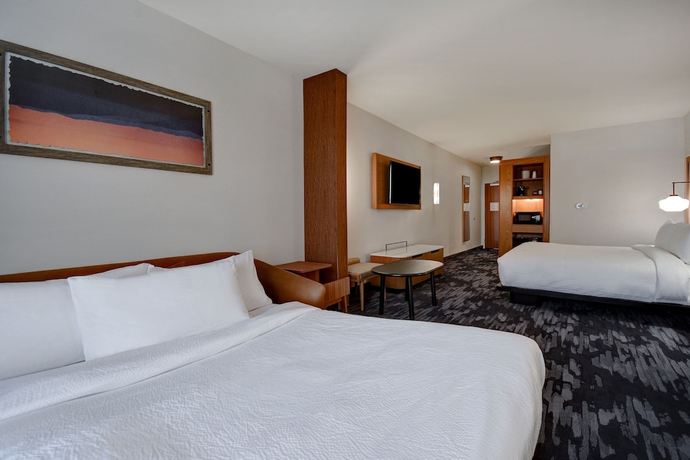 Fairfield Inn & Suites by Marriott Grand Rapids Wyoming - photo 11