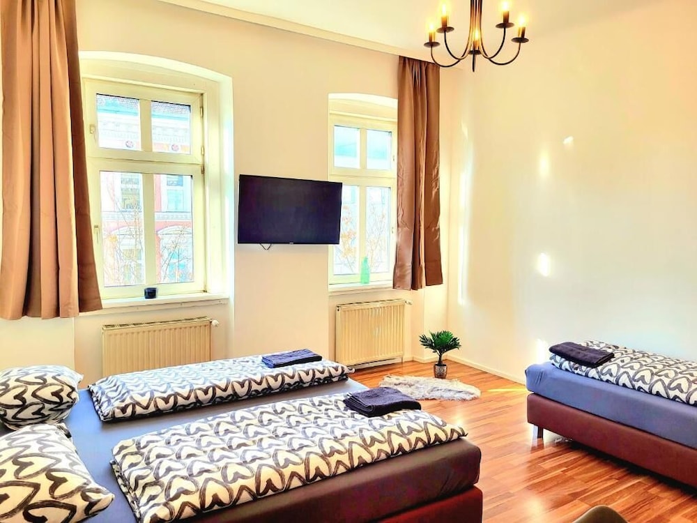 Apartment Schweglerstraße — 4-Star Luxury Hotel in Vienna, Austria