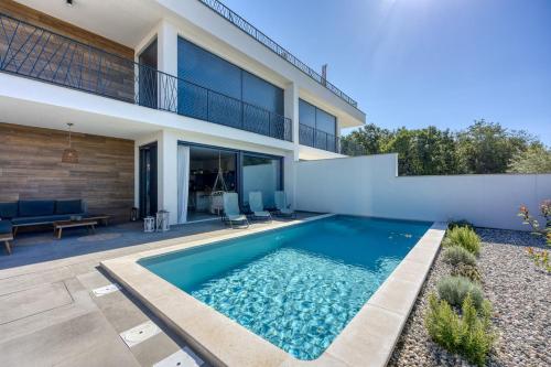 Casa Ella with Private Pool — 4-Star Luxury Hotel in Porec, Croatia