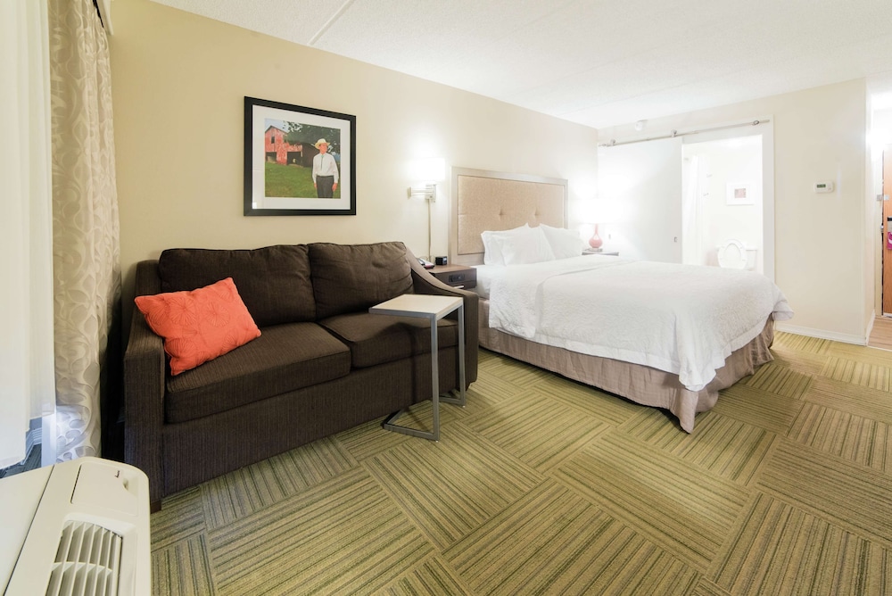 Hampton Inn Caryville I 75 Cove Lake State Park - photo 47