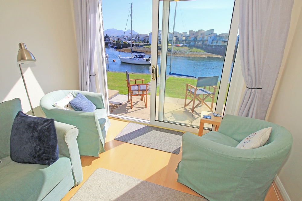 Harbour Escape in Porthmadog, United Kingdom