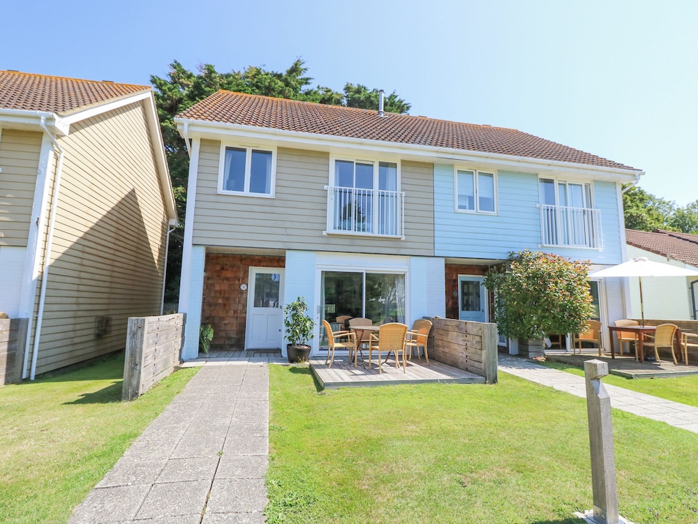 Whitfield P2 — 4-Star Luxury Hotel in Yarmouth, United Kingdom