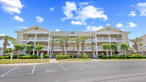 121 Ironwood condo — 4-Star Luxury Hotel in Myrtle Beach, United States