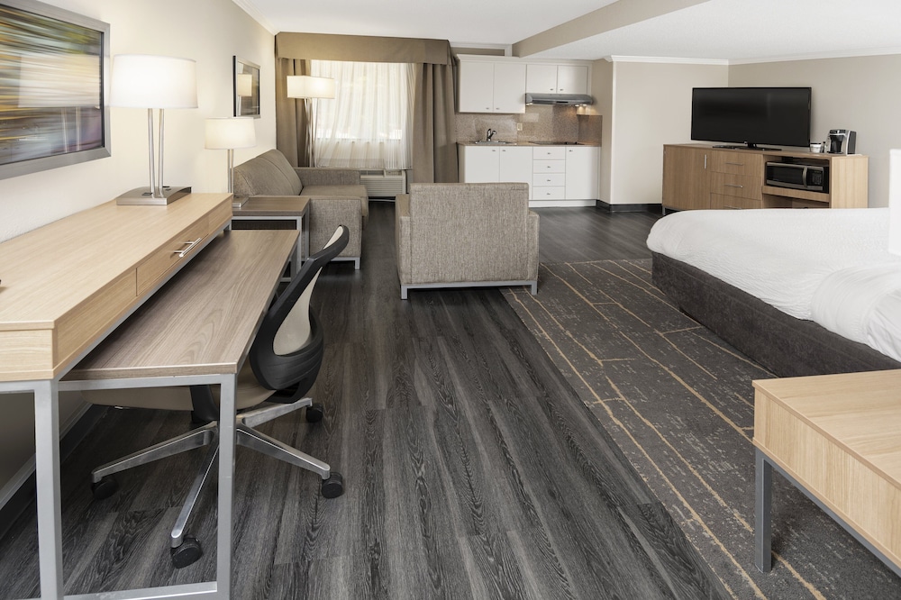 Holiday Inn Greenville by IHG - photo 22