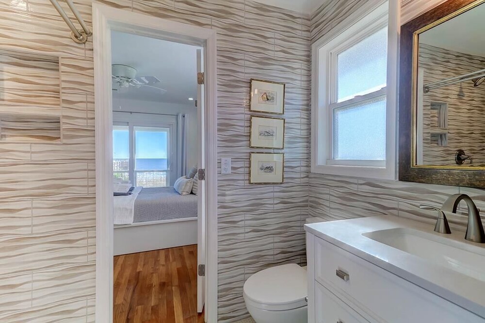 1619 E Ashley Namastay Oceanfront 4 Bedrooms - photo 31