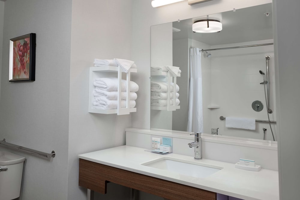 Hampton Inn Sherwood Portland - photo 19
