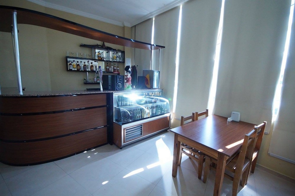 Hotel 725