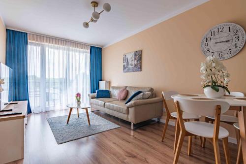 Nowy apartament Bulwary nad Sołą 52m2 — 4-Star Luxury Hotel in Oswiecim, Poland