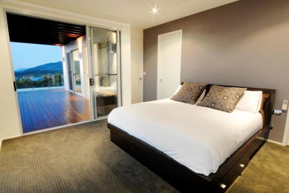 Horizons Airlie Beach — Airlie Beach — photo 2