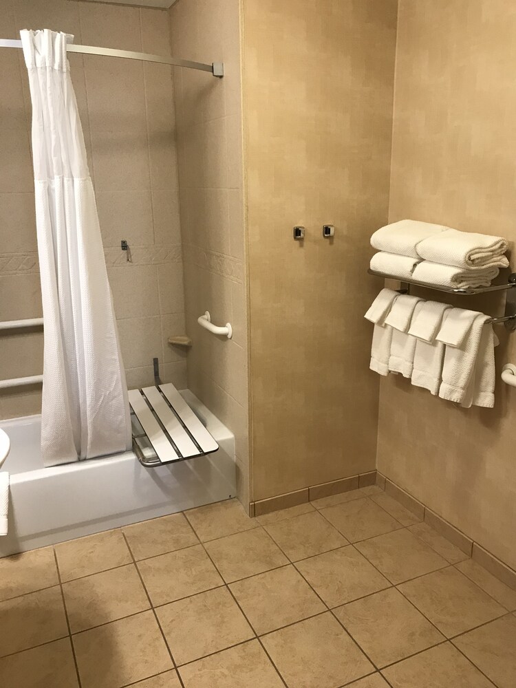 Staybridge Suites Williamsville Buffalo by IHG - photo 9