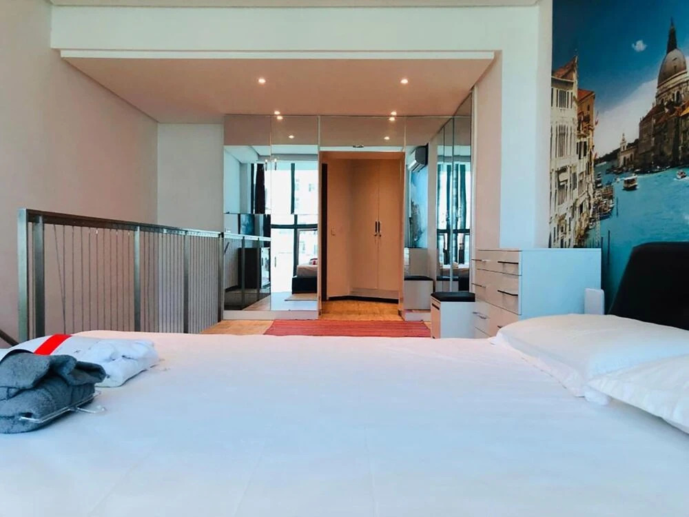 Italian Loft With Jacuzzi in Tunis, Tunisia