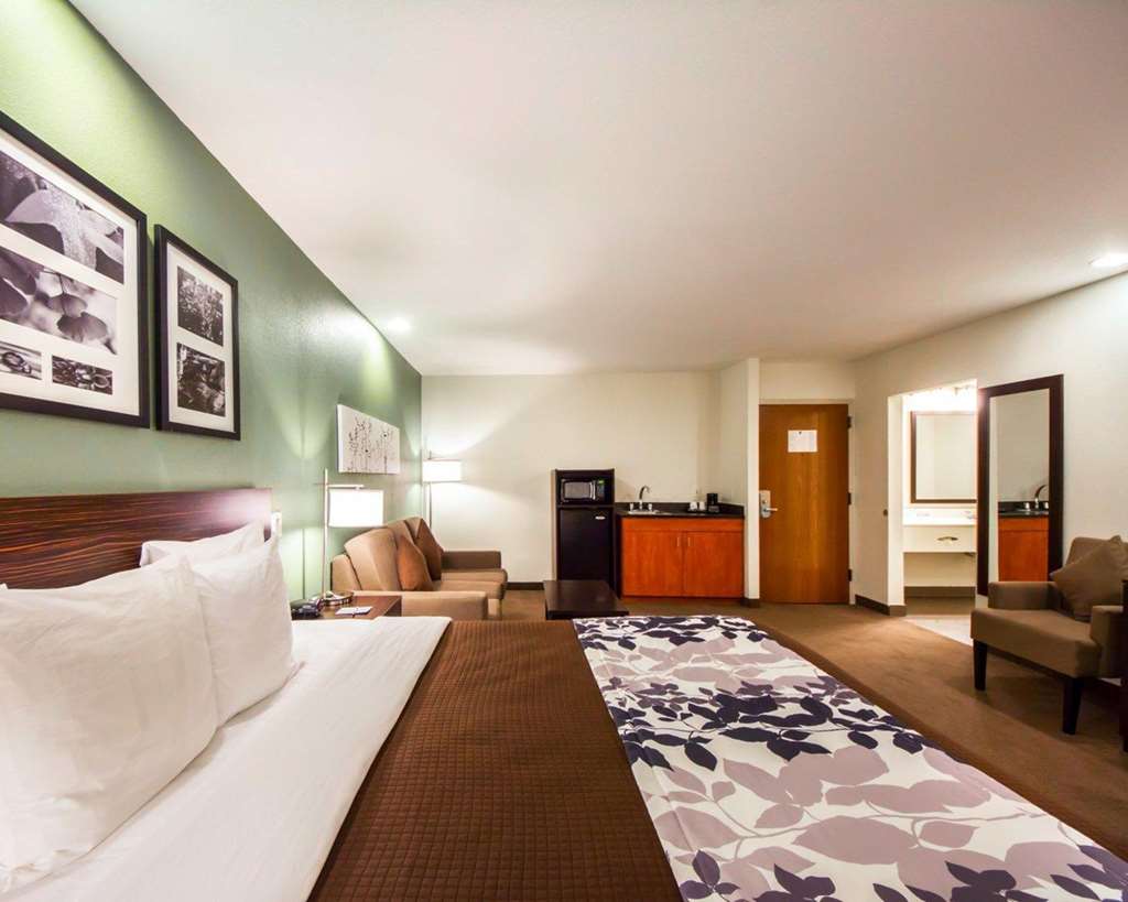 Sleep Inn & Suites Edmond near University - photo 12