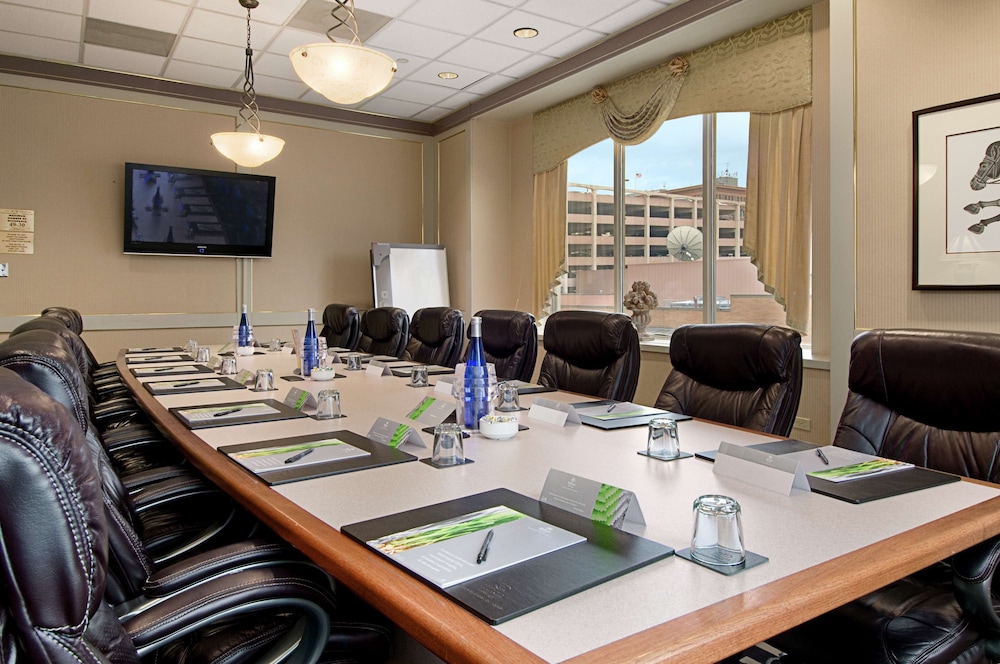 Hilton Cincinnati Netherland Plaza - photo 78