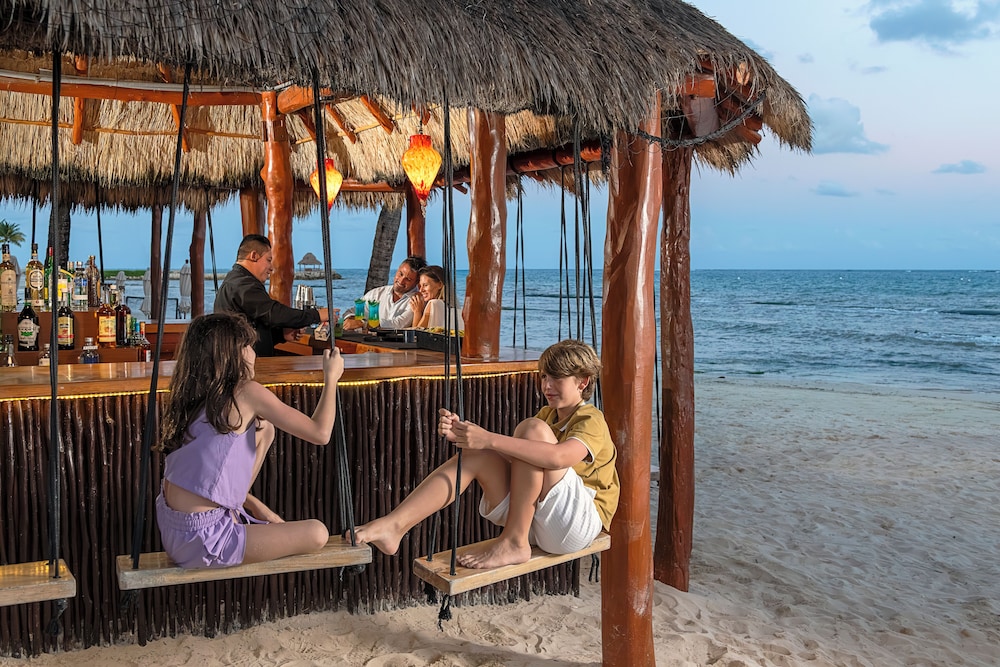 Beach bar