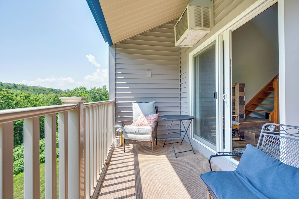 Lincoln Condo with Resort Amenities And Mountain Views - photo 12