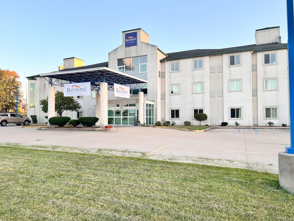 Baymont by Wyndham Kingdom City - photo 23