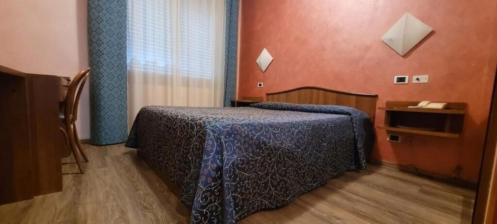 Hotel Paradiso — Altedo — photo 5