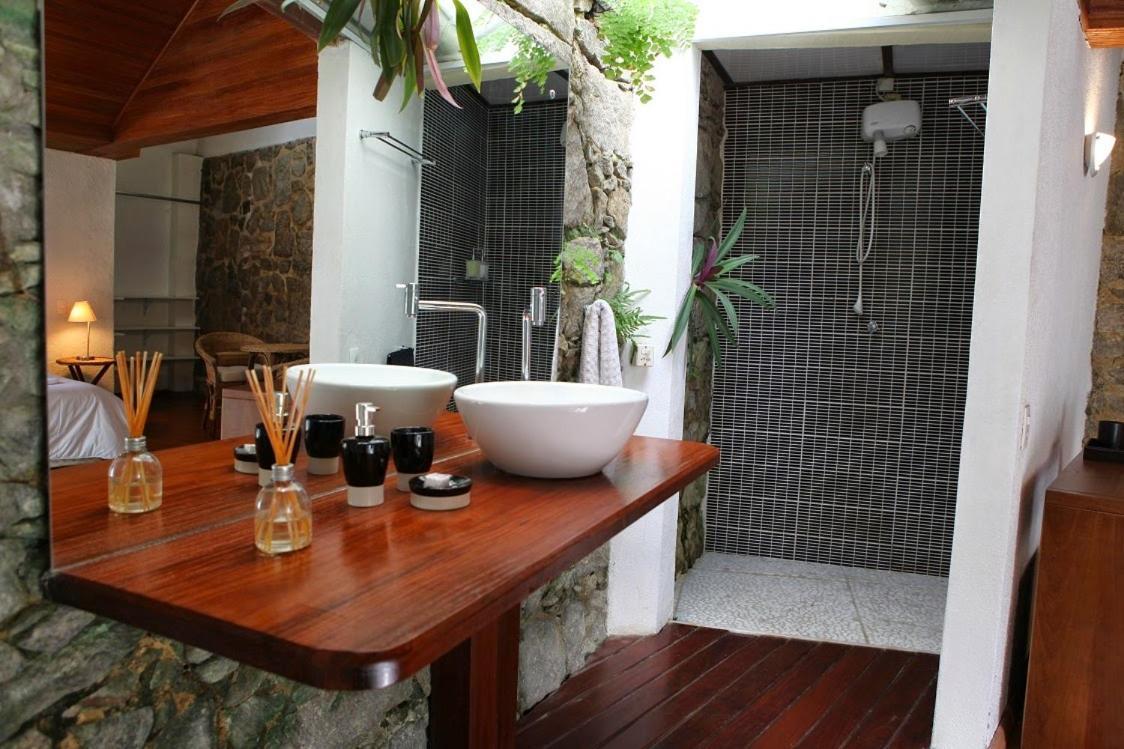 Villa Laurinda — 4-Star Luxury Hotel in Rio De Janeiro, Brasil