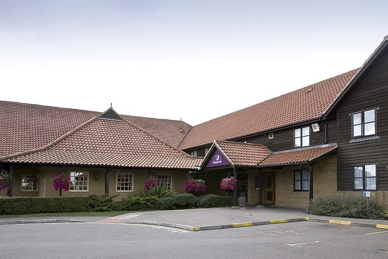 Premier Inn Basildon South — Basildon — photo 5