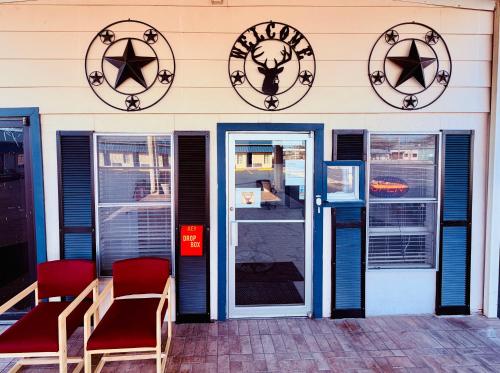 Lone Star Inn - photo 21
